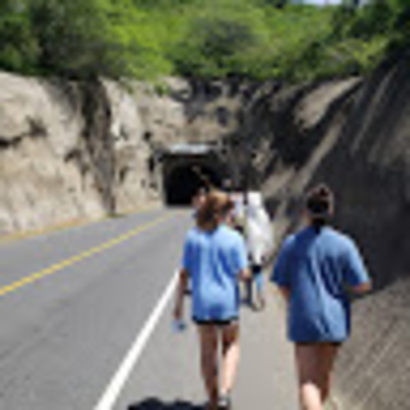 Meet your Posher, Addyson - Picture 1 of 1